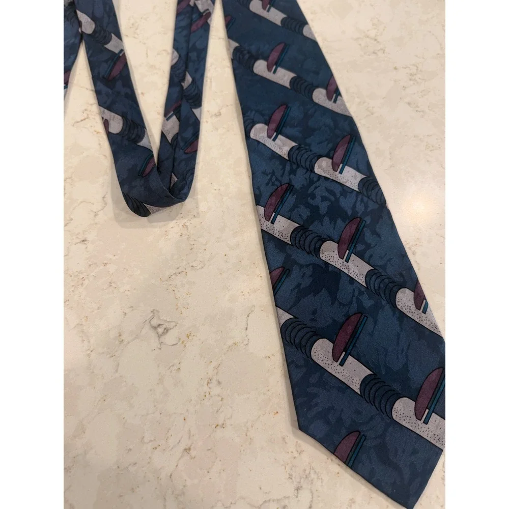 Valentino Pietro Mens Blue Abstract Geometric Pure Silk‎ Necktie Hand Made USA